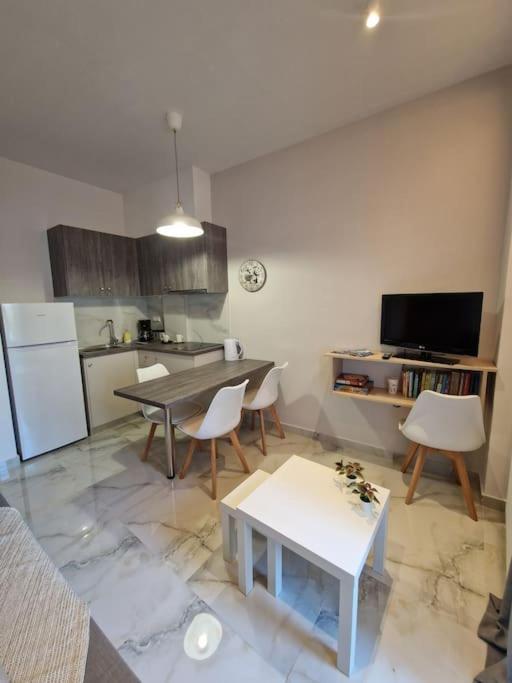 N&S Apartment B Édessa Eksteriør bilde