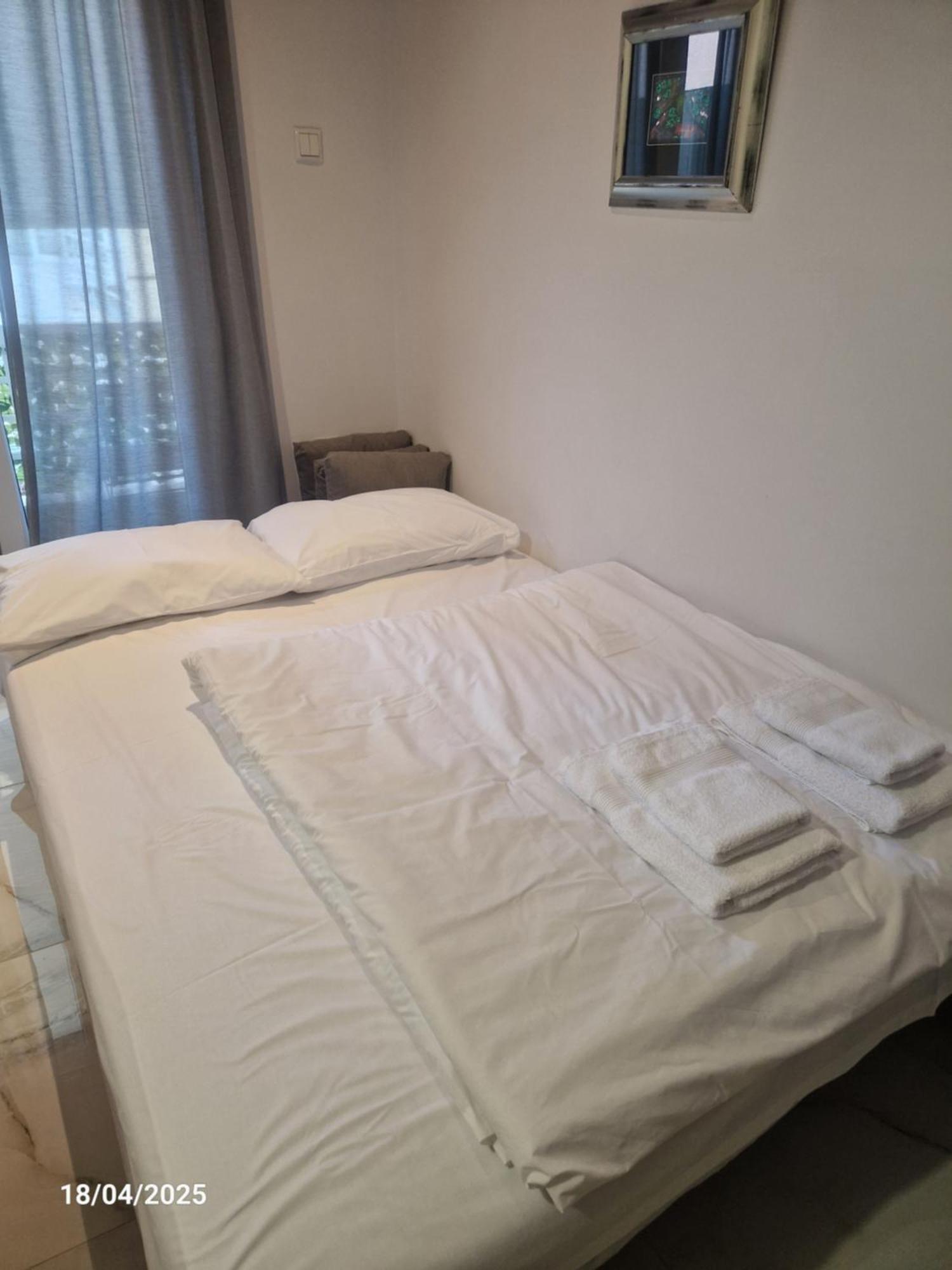 N&S Apartment B Édessa Eksteriør bilde